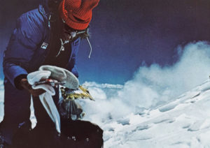 Reinhol Messner vivac 8200 Everest