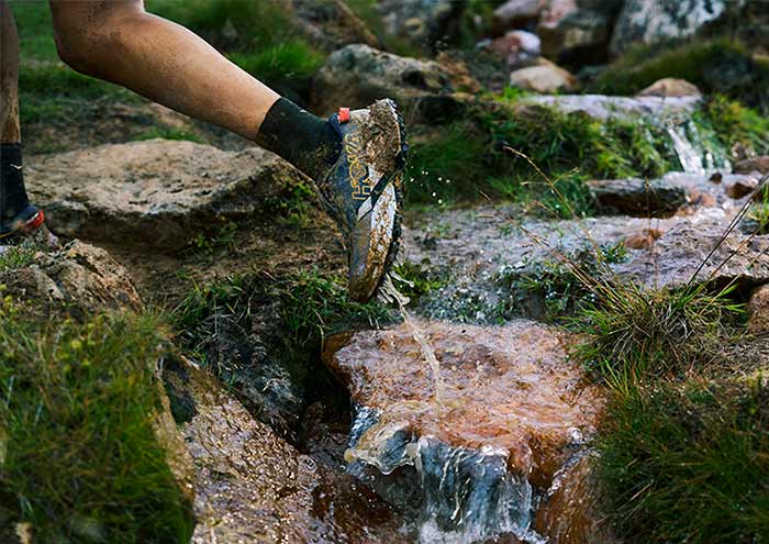 Zapatillas trail runningHOKA Speedgoat 7. La versátil madurez